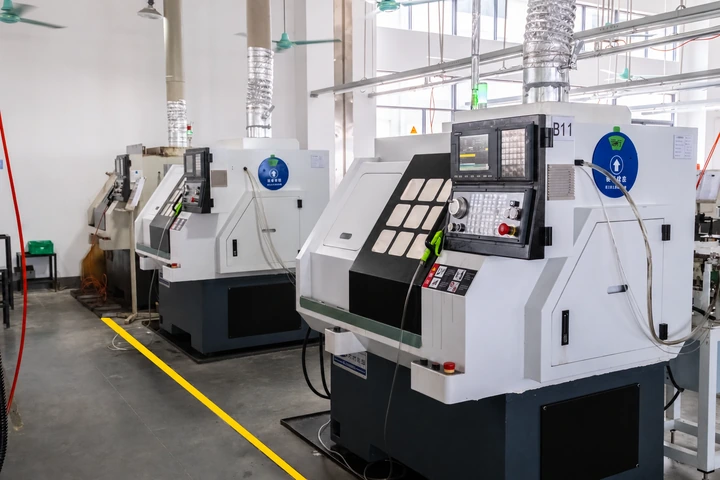 Equipos de mecanizado CNC